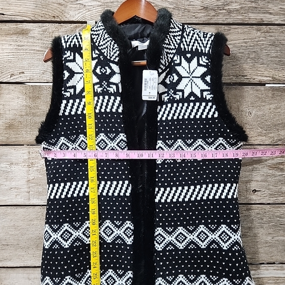 CHRISTOPHER & BANKS Medium Vest Faux fur trimmed Black White New! QUALITY - Picture 5 of 10